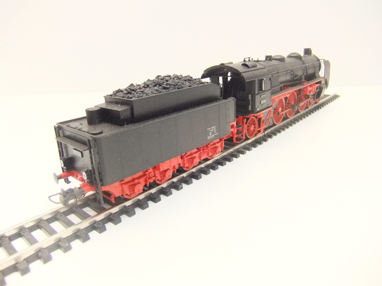 Gützold 51100 HO Da-Lok BR 18 DR Ep.III Der kleine "Sachsenstolz" – Bild 6