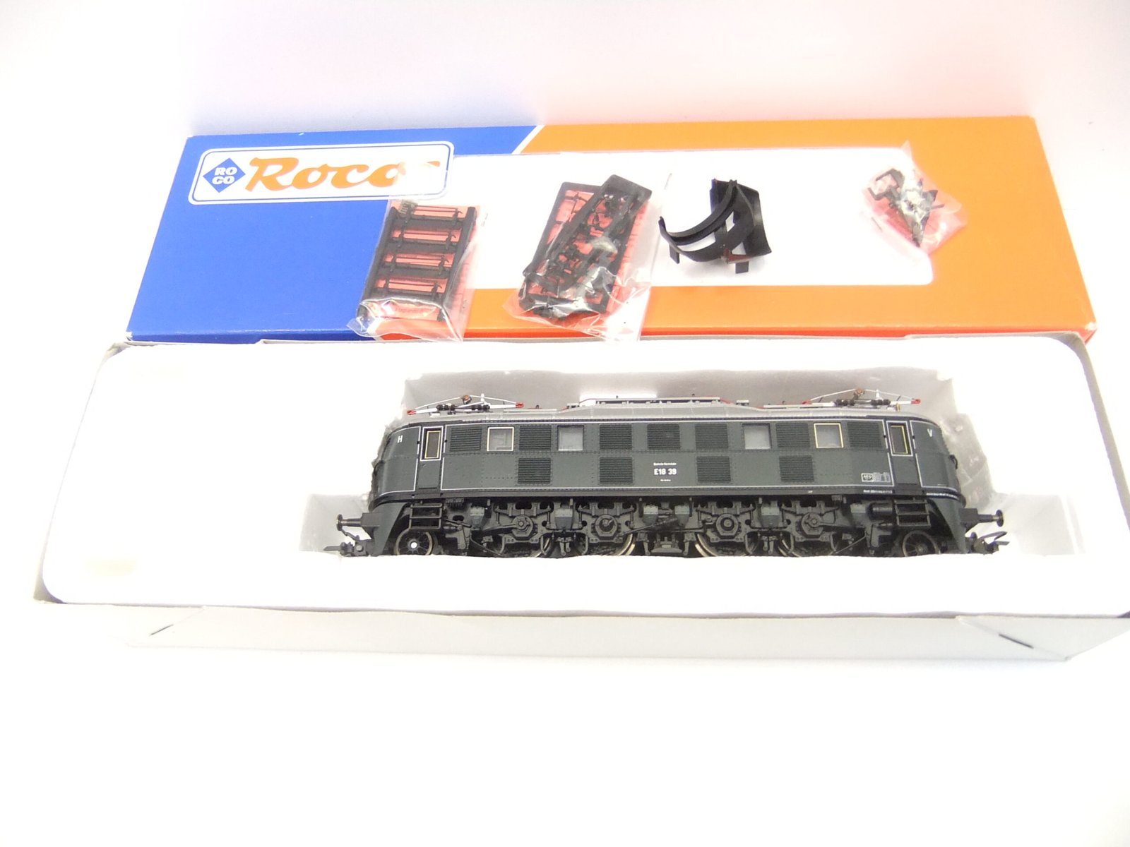 Roco 43758 HO E-Lok BR E 18 39 DRG Ep.II